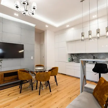 Zlota Sophisticated Apartment Warsaw Exterior photo