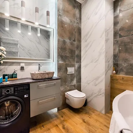 Zlota Sophisticated Apartment Warsaw Exterior photo